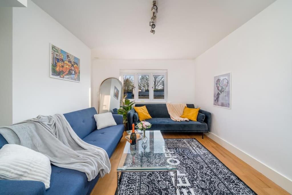 Appartamento New 4bd Stylish With Amazing Transport